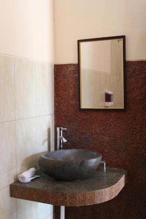 Soka Homestay Nusa Lembongan  Luaran gambar